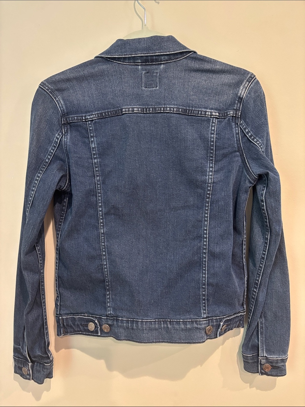 NWT GAP Women's UltraSoft Icon Denim Jacket size XS - Picture 6 of 9